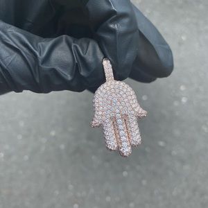 Hasma Diamond Pendant